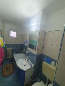 baie apartament 2 camere comision 0 casa de cultura